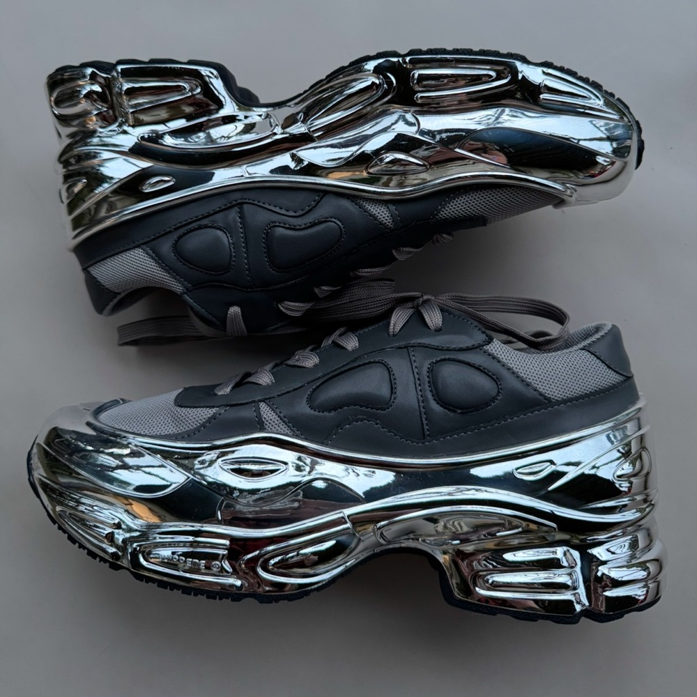 NEW Raf Simons grey sneakers with silver chrome bottoms size 9